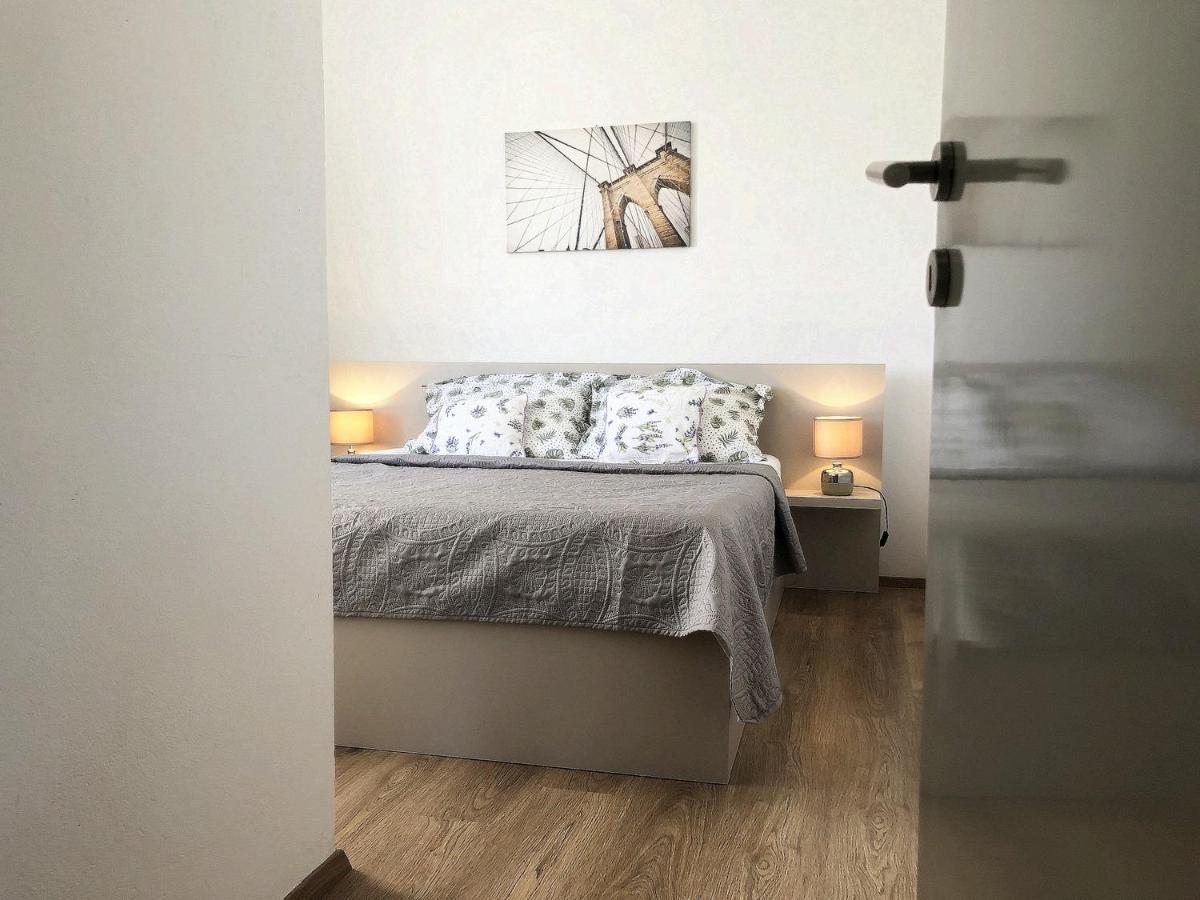Villy City Apartment Palit Экстерьер фото