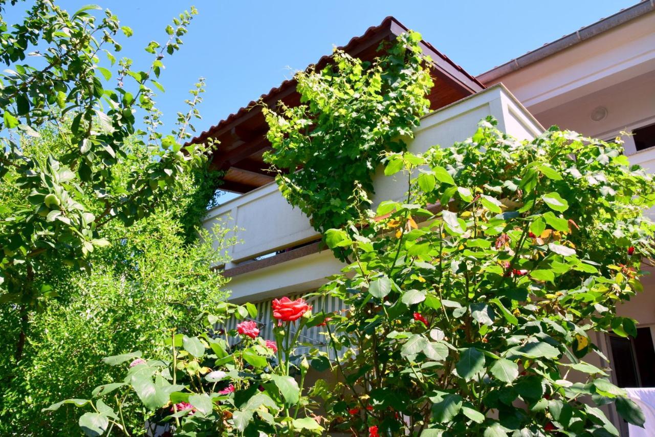 Villy City Apartment Palit Экстерьер фото